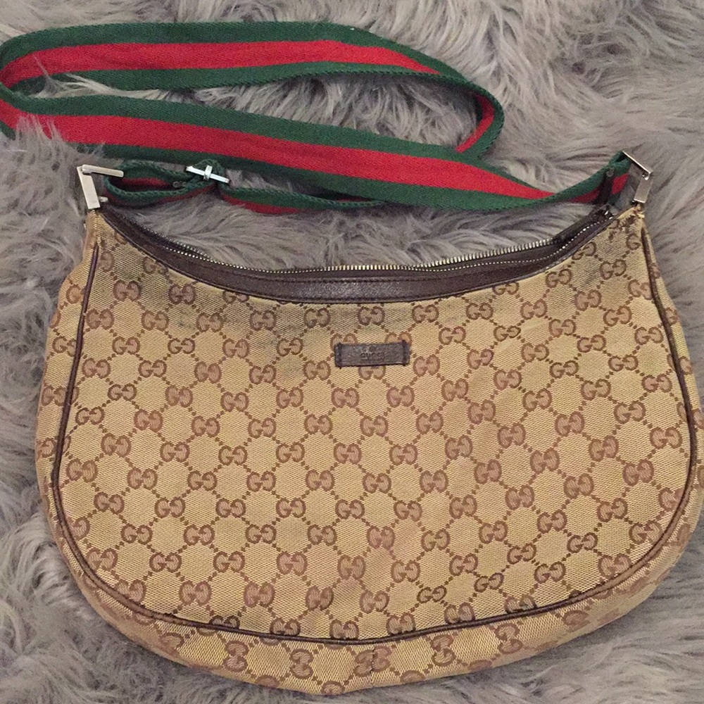 * sold on Mercari * Authentic Gucci purse